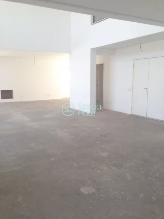 Imagem Excelente cobertura no Campo Belo com 606m² privativos, em prédio novo. Rico em iluminação natur...