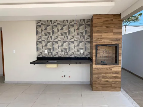 Imagem LINDA CASA A VENDA NO VALE DOS CRISTAIS.