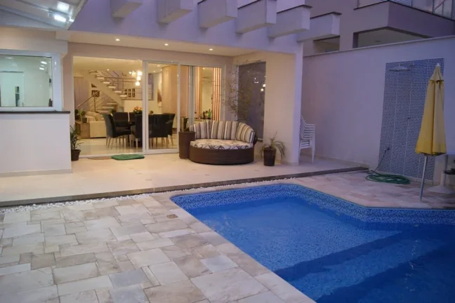Imagem Casa 3 Suítes, 350m² Condomínio Mont Blanc- Sorocaba/SP