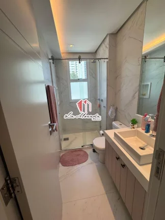 Imagem Diamond, ADRIANÓPOLIS, Reformado e Mobiliado! 202m2, 3 suítes, 3 vagas