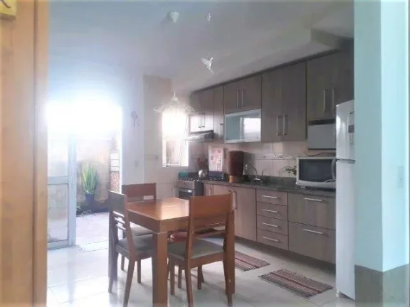 Imagem Casa em Condominio 2 Dormitórios - Bairro Hipica