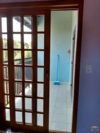Imagem Sobrado com 4 dormitórios à Venda, 250 M² por R$ 635.000,00 - Caxambú - Jundiaí/SP