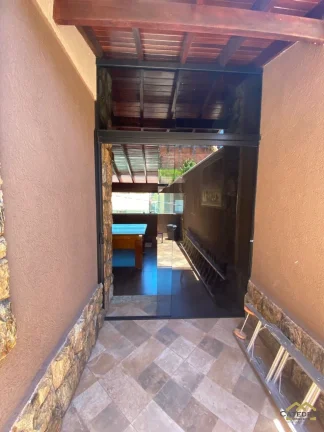 Imagem Casa com 3 quartos (1 suíte) na Vila Aparecida à Venda em Jundiaí/SP