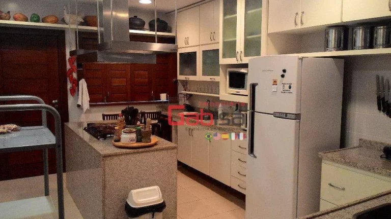 Imagem Casa com 4 dormitórios à venda, 200 m² por R$ 2.700.000,00 - Porto Belo - Armação dos Búzios/RJ