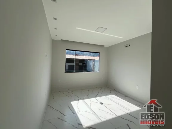 Imagem Casa 3 Quartos, Suíte, Churrasqueira no São Bento da Lagoa - Itaipuaçu