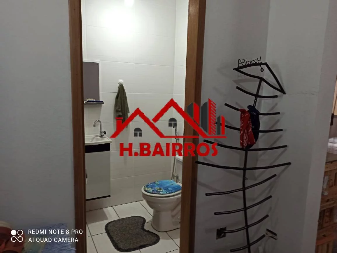 Imagem Casa 02 Dormitórios com Ponto Comercial à Venda em São Sebastião - SP