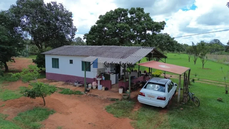Imagem Chácara para Venda em Brasília, Setor Habitacional Jardim Botânico, 3 dormitórios, 3 suítes, 4 banheiros, 2 vagas