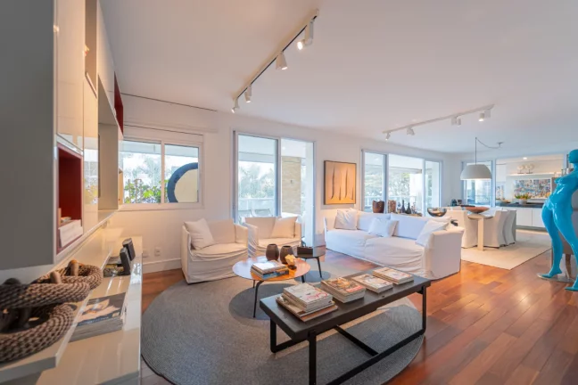 Foto do imóvel Apartamento com 3 Quartos à Venda, 233 m² em Campo Belo - São Paulo