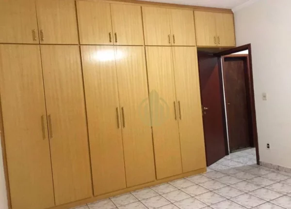 Imagem Casa com 3 dormitórios à venda, 171 m² por R$ 650.000,00 - Lagoinha - Ribeirão Preto/SP