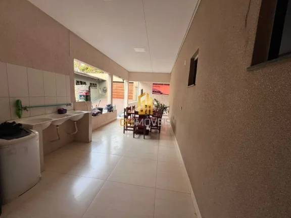 Imagem CA1661Área de 1060m2 com 3 casas no setor rodoviário A casa principal possui - 3 quartos - Sala - ...