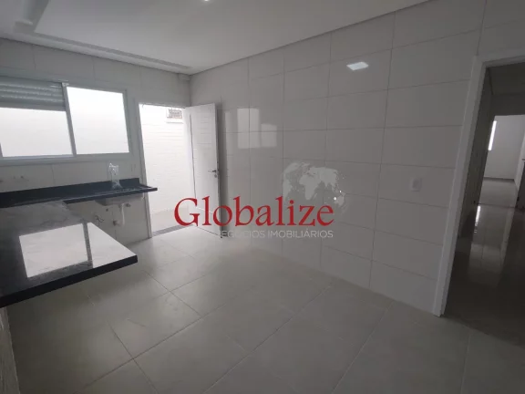 Imagem Sobreposta baixa com 3 suítes , piscina e 1 vaga de garagem no bairro da Ponta da Praia em Santos (SP) por R$.990.000,00
