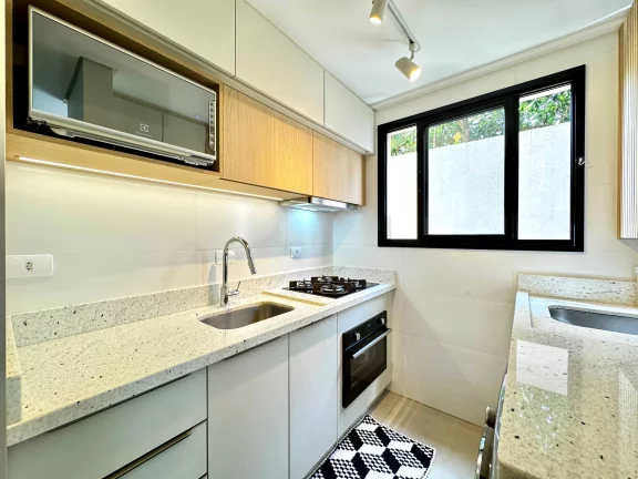 Imagem Apartamento semi- mobiliado com 3 dormitórios sendo 1 suíte e 1 vaga em São José dos Pinhais