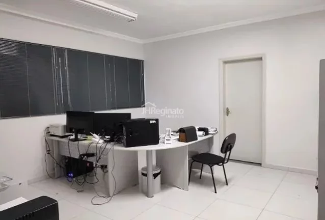 Imagem Pavilhão/Galpão Industrial à venda no Bairro Iporanga - Sorocaba