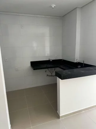 Imagem Apartamento á 150m da praia com varanda/sacada no bairro de Intermares - AP2790