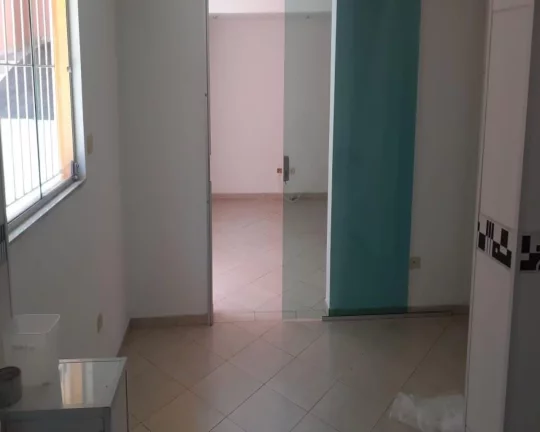 Imagem sobrado com 2 suites e 5 vagas FL26