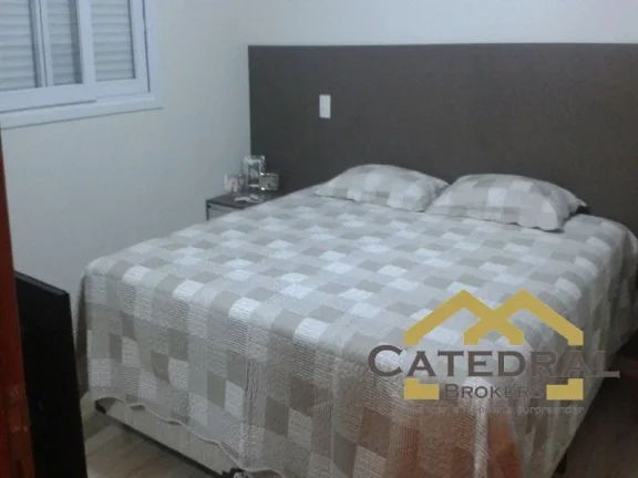 Imagem Casa à venda com 3 quartos em Condomínio Fechado na Vila Aparecida em Jundiaí