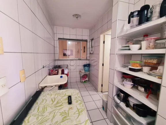 Imagem O EDIFÍCIO ATLANTA, está situado em um dos melhores bairros de Fortaleza, o Jóquei Clube, e possu...