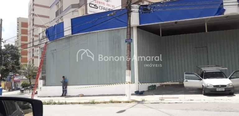 Imagem Prédio comercial para venda no Jardim Guarani em Campinas - SP.
Zoneamento ZC 4 .
Excelente prédio...
