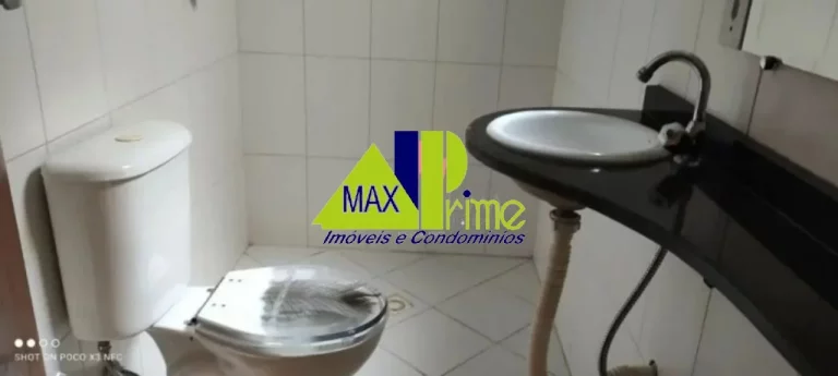 Imagem Casa para locação na Vila Marieta, São Paulo-SP: 3 quartos, 1 suíte, 2 salas, 3 banheiros, 4 vagas de garagem, 135m².