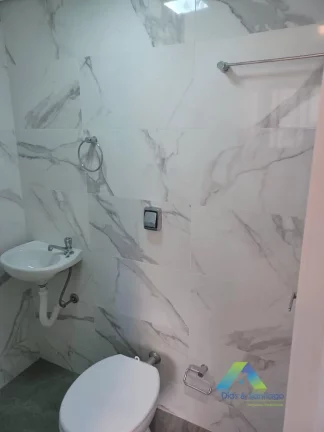 Imagem Apartamento reformado para locação com 4 dormitórios e 4 banheiros na Saúde/SP!