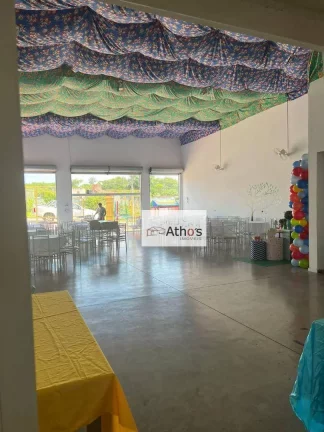 Imagem AMPLO SALÃO EM SALTO PARA VENDA