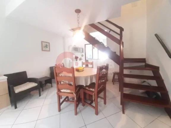 Imagem Casa com 2 dormitórios à venda, 111 m² por R$ 400.000,00 - Peró - Cabo Frio/RJ