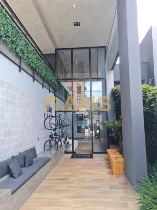 Imagem Cobertura nova no bairro Anita Garibaldi, com 136 m² sendo 3 suítes e mais 3 vagas de garagem. Inf...