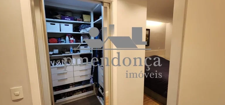Imagem Apartamento na Barra Funda com varanda gourmet, 3 dormitorios (1 suite ) e 2 vagas, 163m²