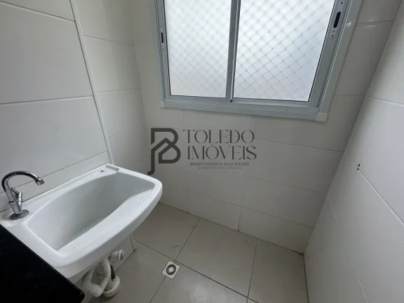 Imagem Apartamento com 2 dormitórios, sendo 1 suíte, 72 m² de área útil e 1 vaga de garagem - MOBILIADO