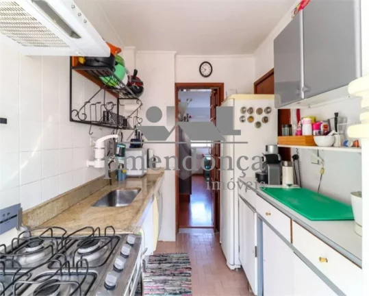 Imagem Apartamento amplo na Vila Madalena com 3 quartos e 1 vaga, 92m²
