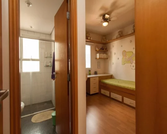 Imagem Excelente apartamento, 1 por andar com 189m², a venda em Pinheiros.
