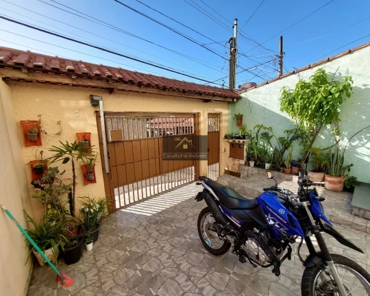 Imagem ÓTIMO IMÓVEL ENSOLARADO 2 SOBRADOS 219,00 M ÁREA CONSTRUÍDA 5 QUARTOS 3 BANHEIROS PORTÃO AUTOMÁTICO CHURRASQUEIRA PERMUTA APARTAMENTO MENOR VALOR