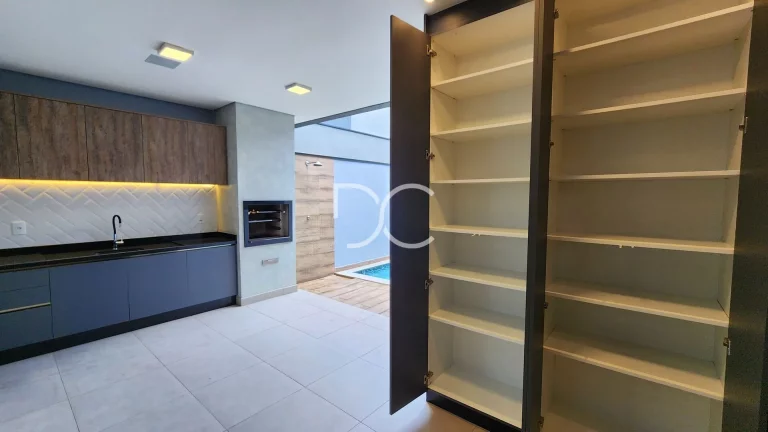 Imagem Condomínio Reserva Ipanema - Venda Casa Térrea | AC: 137m² | AT: 200 m² | 3 Dorm | 1 Suíte | 3 Ban | 4 Vagas | Piscina