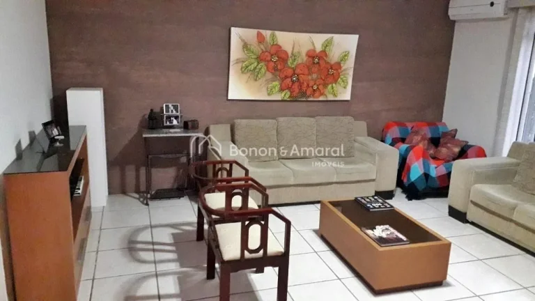 Imagem Casa à venda, 3 quartos, no Jardim Santa Genebra, Campinas, SP.
Casa térrea com 3 quartos, sendo u...
