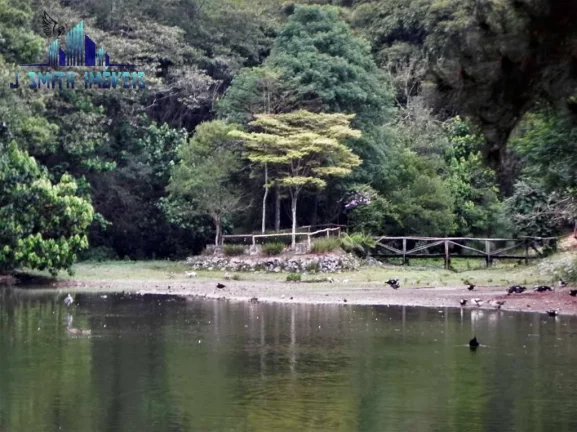 Imagem LINDO TERRENO EM CONDOMÍNIO ALTO PADRÃO NA GRANJA VIANA. 2.339m²