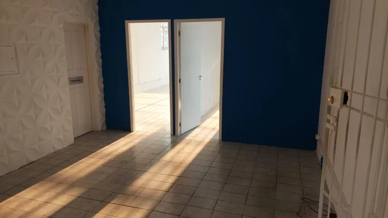 Imagem Ponto para alugar, 180 m² por R$ 5.000,00/mês - Vila Adyana - São José dos Campos/SP