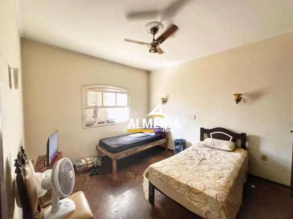 Imagem Casa com 3 dormitórios à venda, 200 m² por R$ 500.000,00 - Centro - Santa Gertrudes/SP