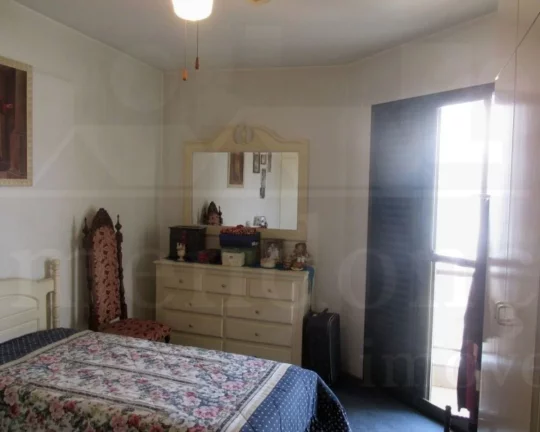 Imagem Apartamento excelente, com terraço, lavabo, 4 dormitórios sendo 1 suíte, piso em tacos e tudo bem...