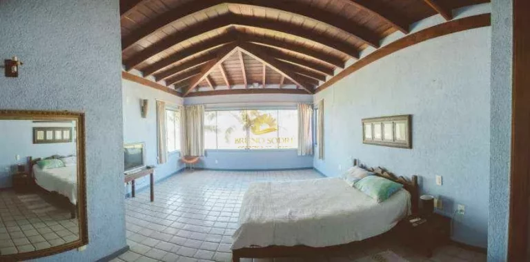 Imagem Mansão de Luxo em Meaípe, Guarapari: Vista Panorâmica 360º para o Mar
Descubra esta mansão de l...