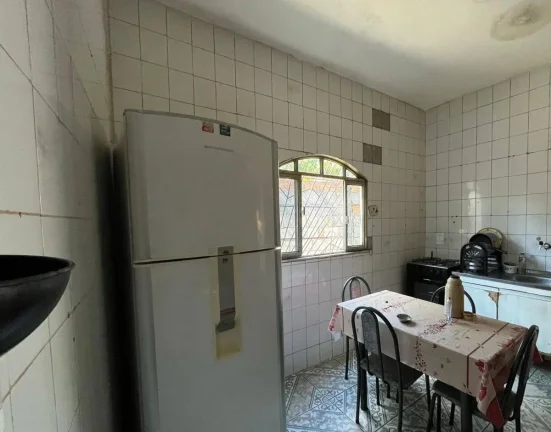 Imagem Casa à venda, com 3 quartos e 3 vagas de garagem