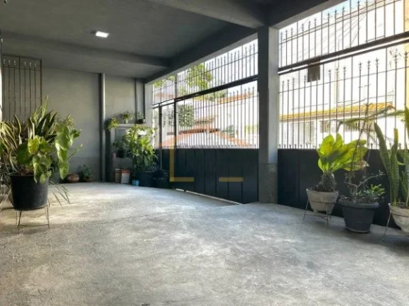 Imagem Sobrado 2 dormitórios, sala ampla 2 ambientes, 2 banheiros, 2 lavanderias, móveis planejados na co...
