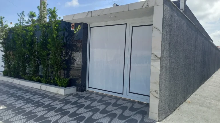 Imagem Casa para Venda em Itanhaém, Jardim Suarão (Interior), 3 dormitórios, 1 suíte, 2 banheiros, 2 vagas