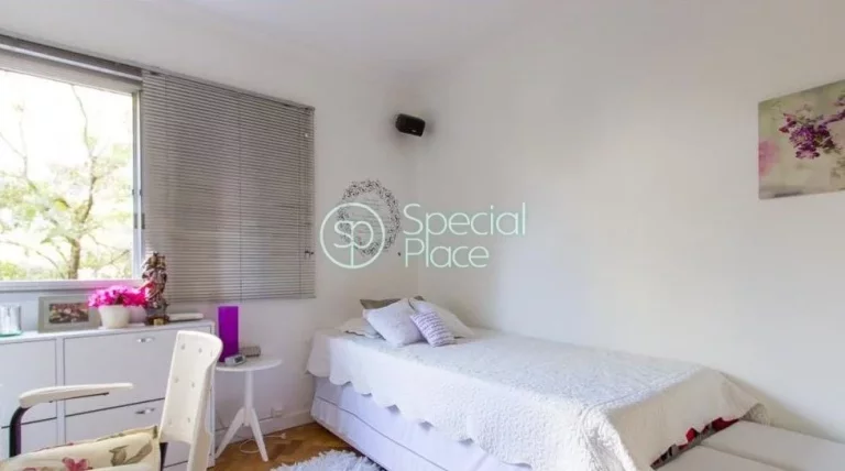 Imagem Apartamento na Rua Edson, 140m², living para até 3 ambientes, 3 dormitórios sendo uma suíte e um...