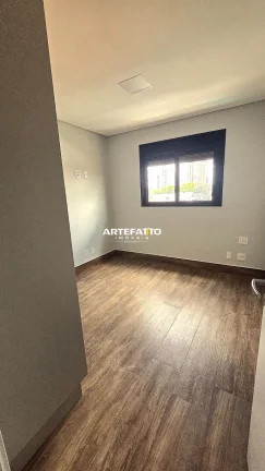 Imagem Apartamento com 3 dormitórios no Villa Franca, 127m2