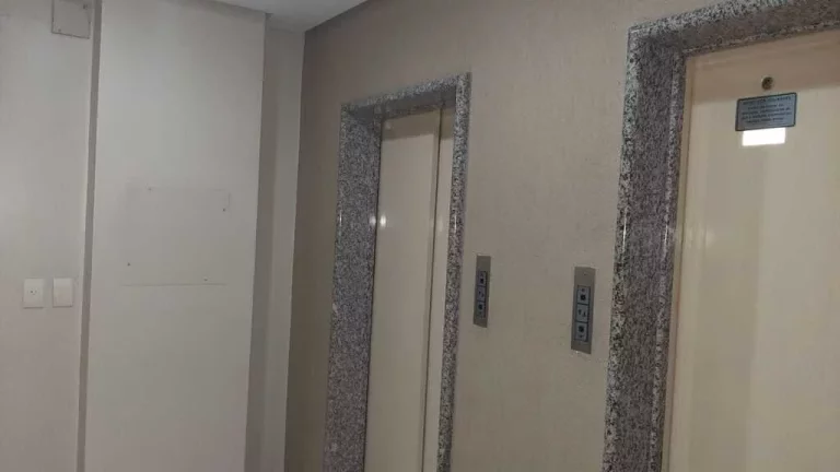 Imagem Edifício Albert Einstein Sala 304e306 - Sala à venda no bairro Santana - Porto Alegre/RS