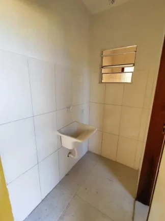 Imagem Casa para Venda em Itanhaém, Santa Teresinha, 2 dormitórios, 2 suítes, 1 banheiro, 1 vaga