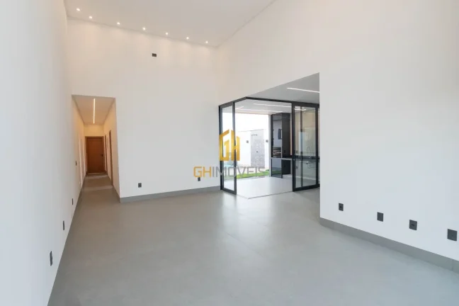 Imagem Casa 3 quartos no Setor Três Marias próximo ao Atacadão Costa, com 300m² de área total e 179m²...