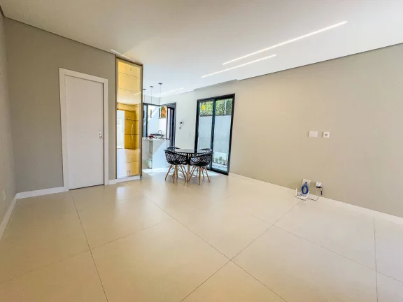Imagem Sobrado Novo Automatizado - 138M², 3 Dorms, (1 Suíte C/ Varanda), 2 Vagas.