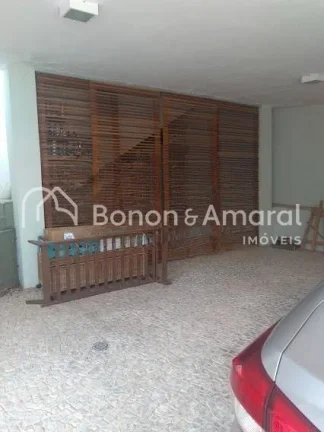 Imagem Casa de Condomínio com 3 Quartos e 4 banheiros à Venda, 262 m² por R$ 1.350.000
