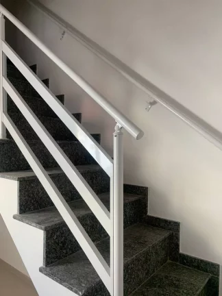 Imagem Apartamento com 2 dormitórios à venda, 46 m² por R$ 385.000,00 - Jardim do Estádio - Santo André/SP